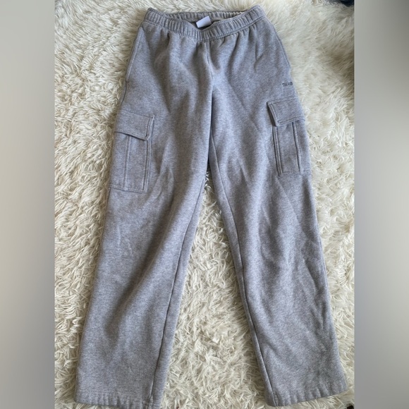 Aritzia TNA Sweatfleece Cozy Fleece Mega Cargo™ Sweatpant - Picture 3 of 8